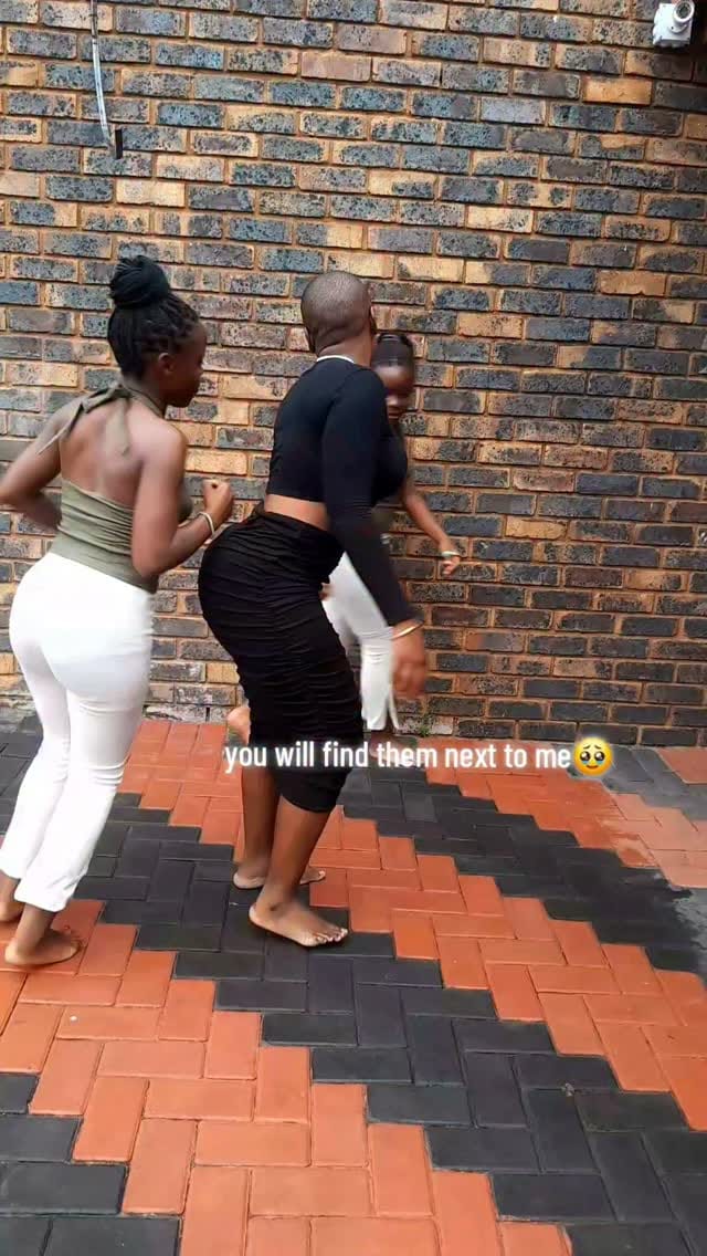 Post 9 by Kgothatso  | TwinMom 👯🏽‍♂️💕 on Instagram (video)