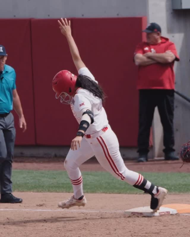 Post 3 by Utes on Instagram (video)