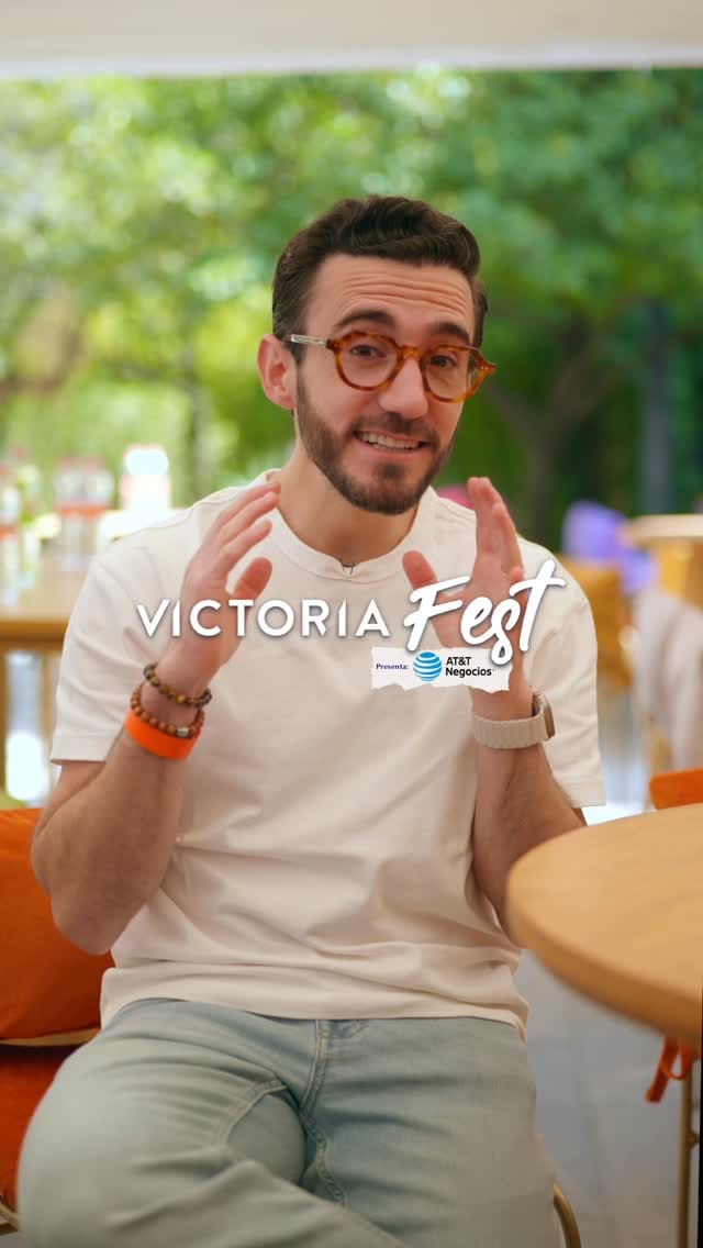 Post 2 by Victoria147 on Instagram (video)