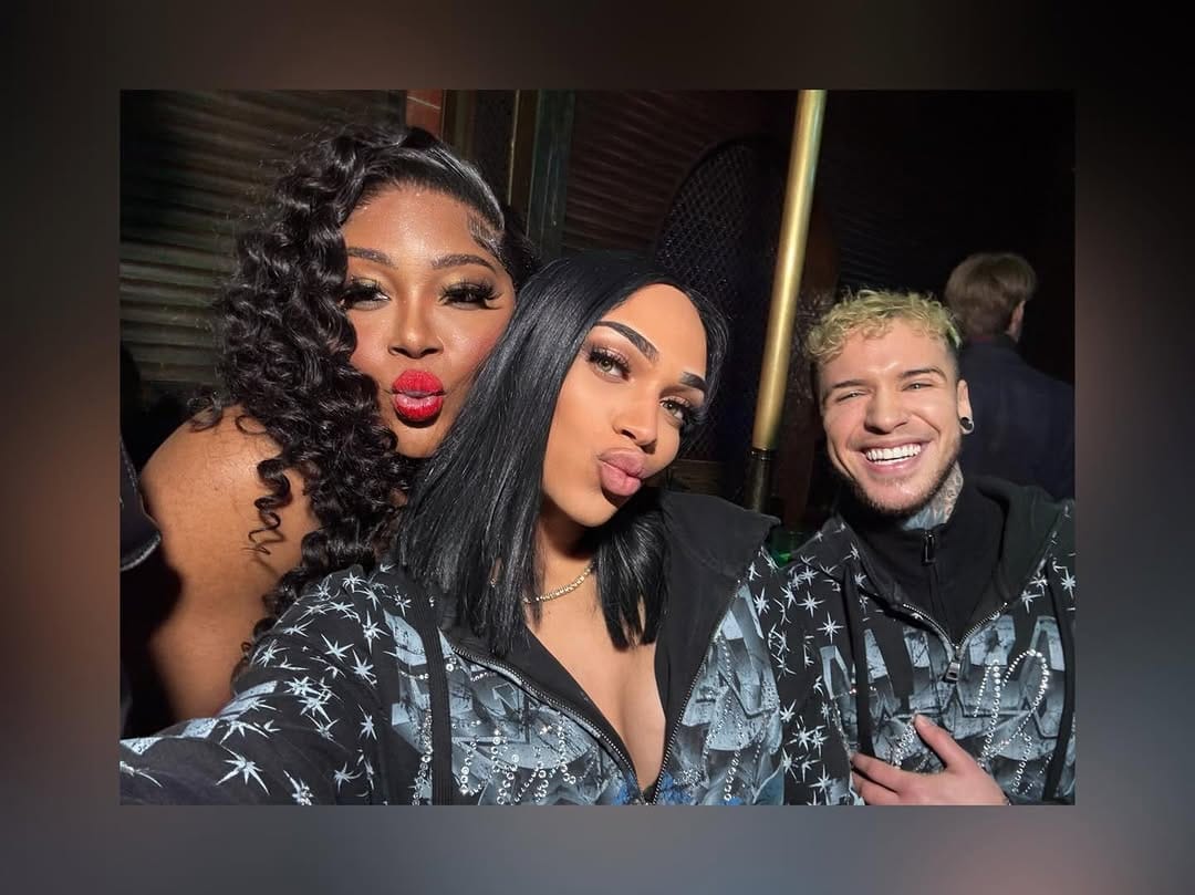 Post 10 by LOLA ‘BOOTZ’  PÉRIGNON on Instagram (carousel)