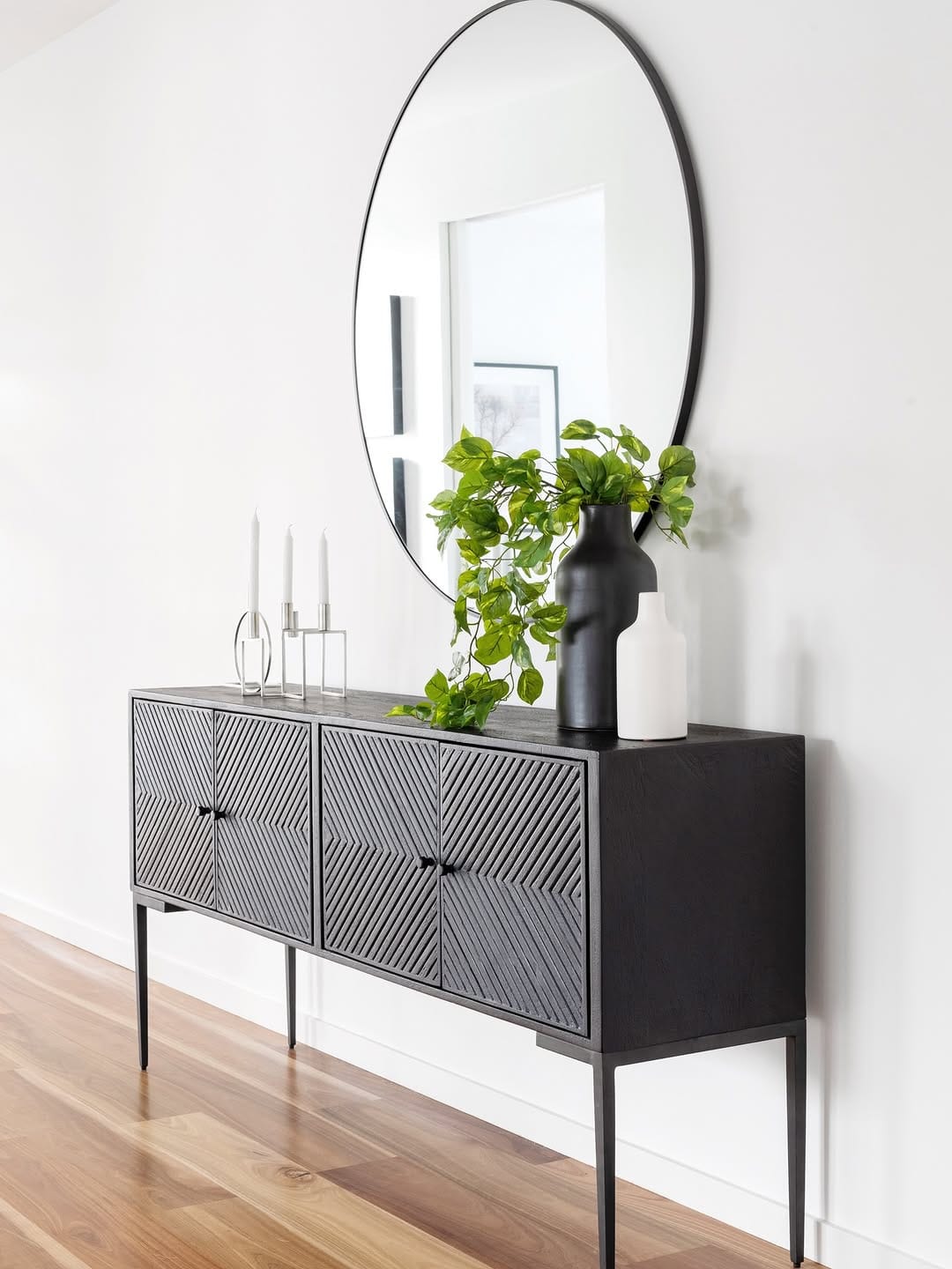 Post 4 by CHRIS CARROLL | TLC INTERIORS on Instagram (carousel)