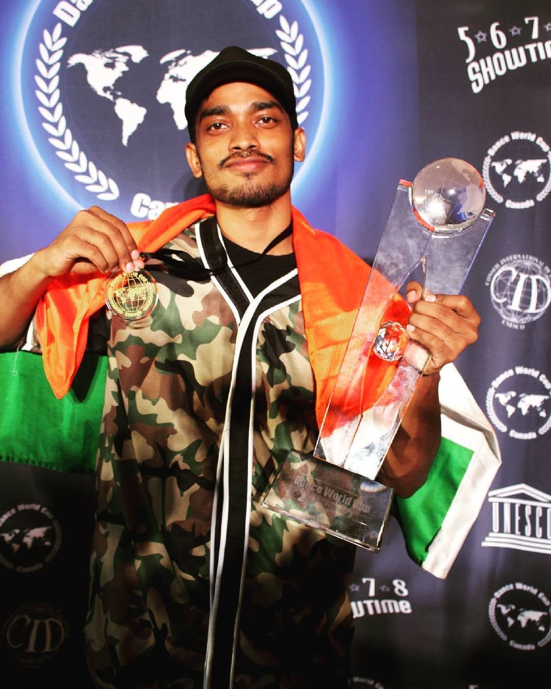 Post 10 by MaNoj Kujur on Instagram (image)