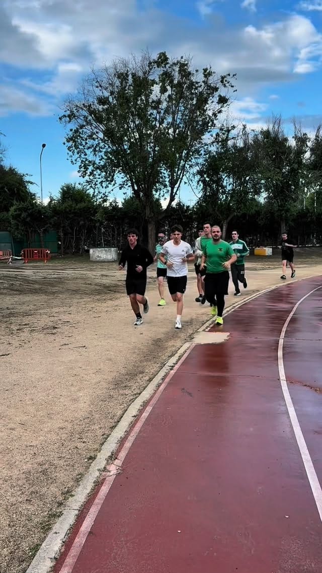 Post 2 by Academia Valdemoro on Instagram (video)