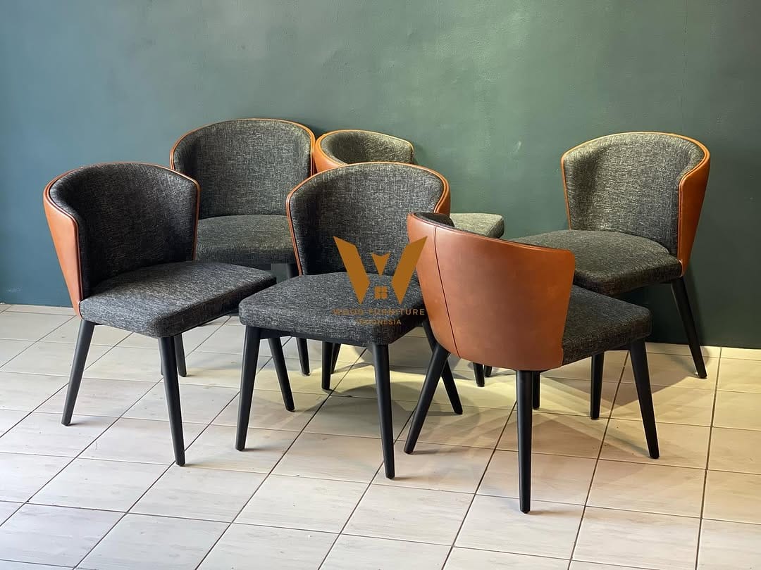 Post 10 by Furniture made by order on Instagram (carousel)