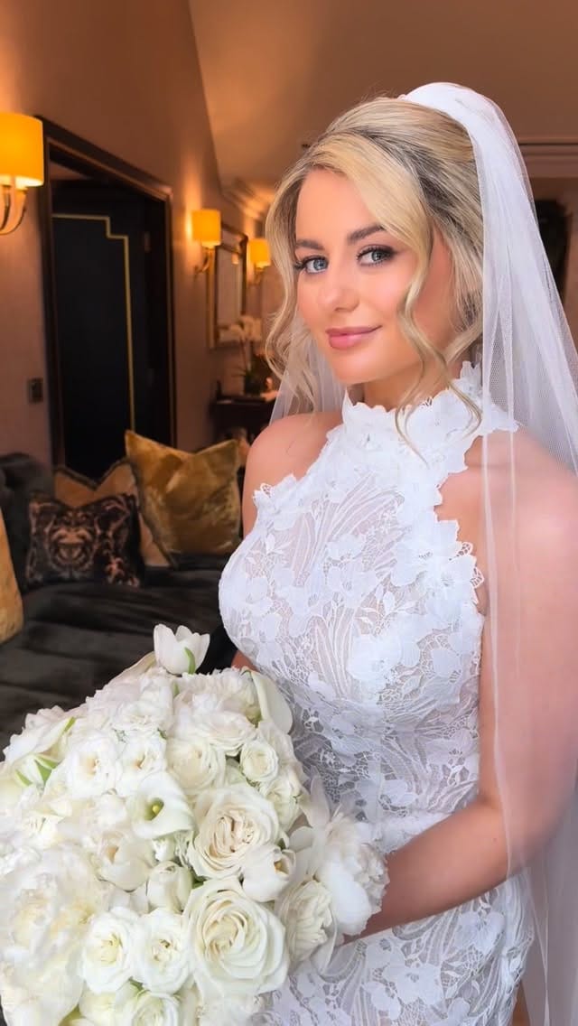 Post 4 by Jade & Beth | Bridal hair and makeup artists on Instagram (video)