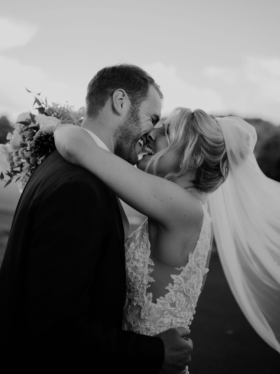 Post 8 by Jade & Beth | Bridal hair and makeup artists on Instagram (carousel)