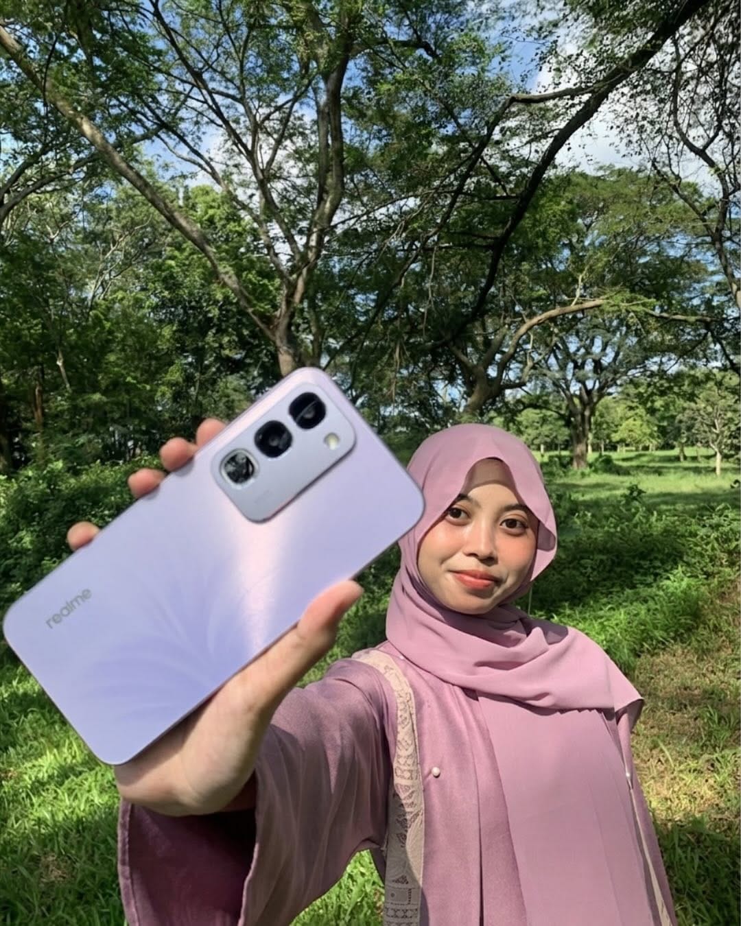 Post 5 by Adinda Putri Kusumawardhani on Instagram (carousel)