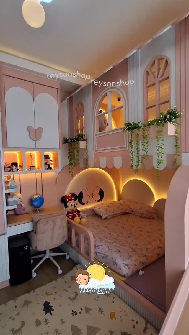 Post 8 by Custom Furniture Kids & Family on Instagram (video)