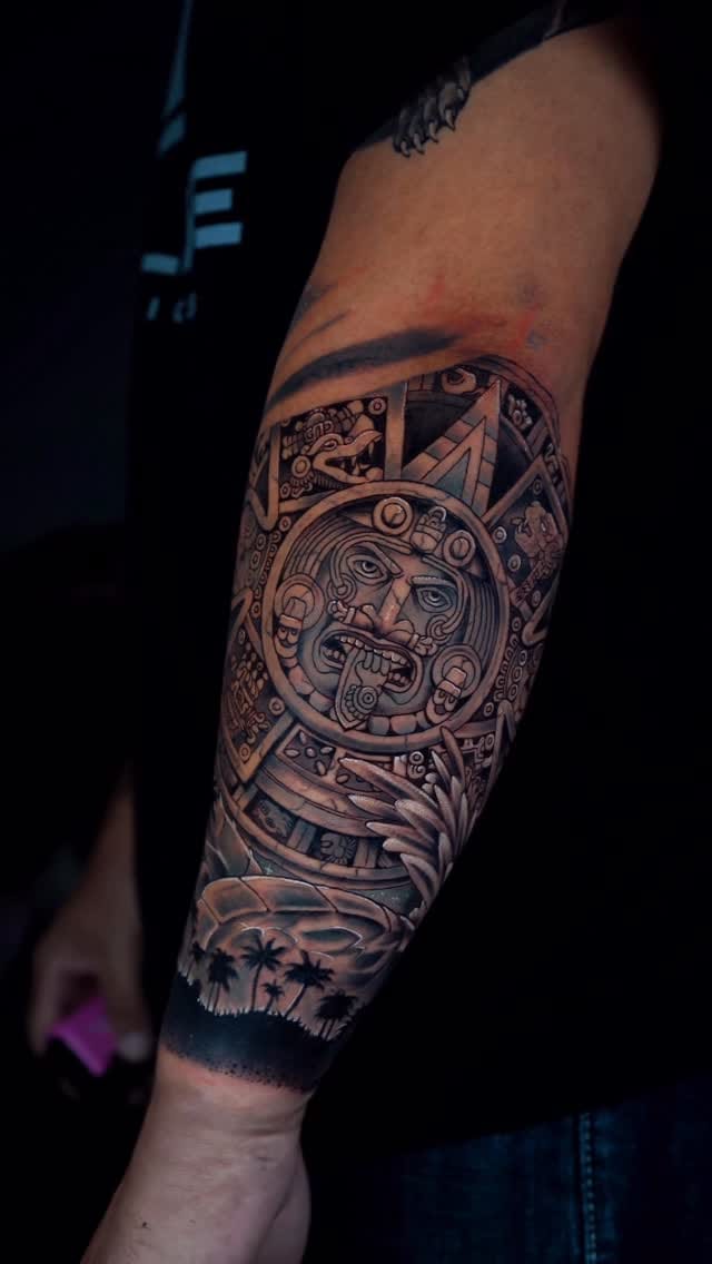 Post 4 by Abey_tatts on Instagram (video)