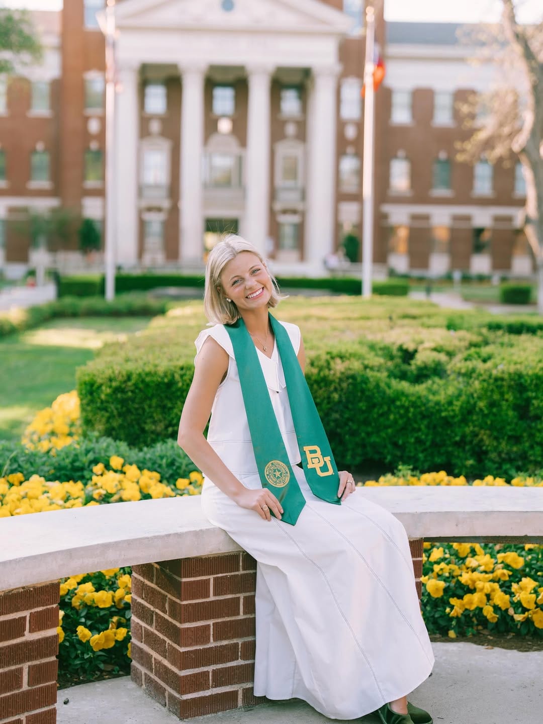 Post 9 by Pi Beta Phi | Baylor University on Instagram (carousel)