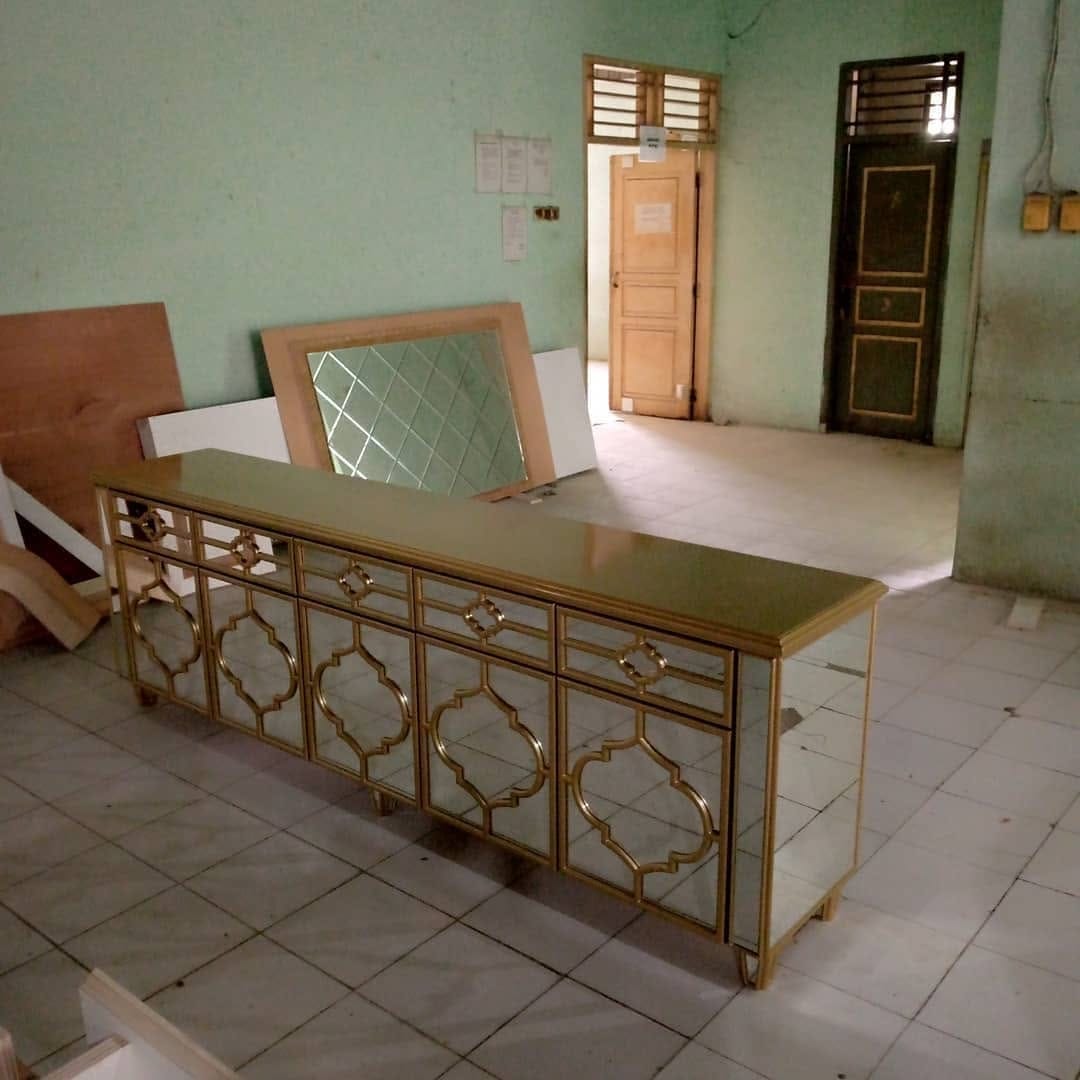 Post 9 by JELAJAH MEBEL FURNITURE on Instagram (image)