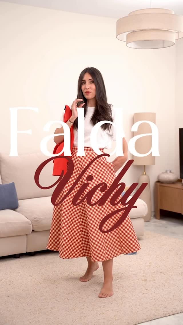 Post 2 by Victoria on Instagram (video)
