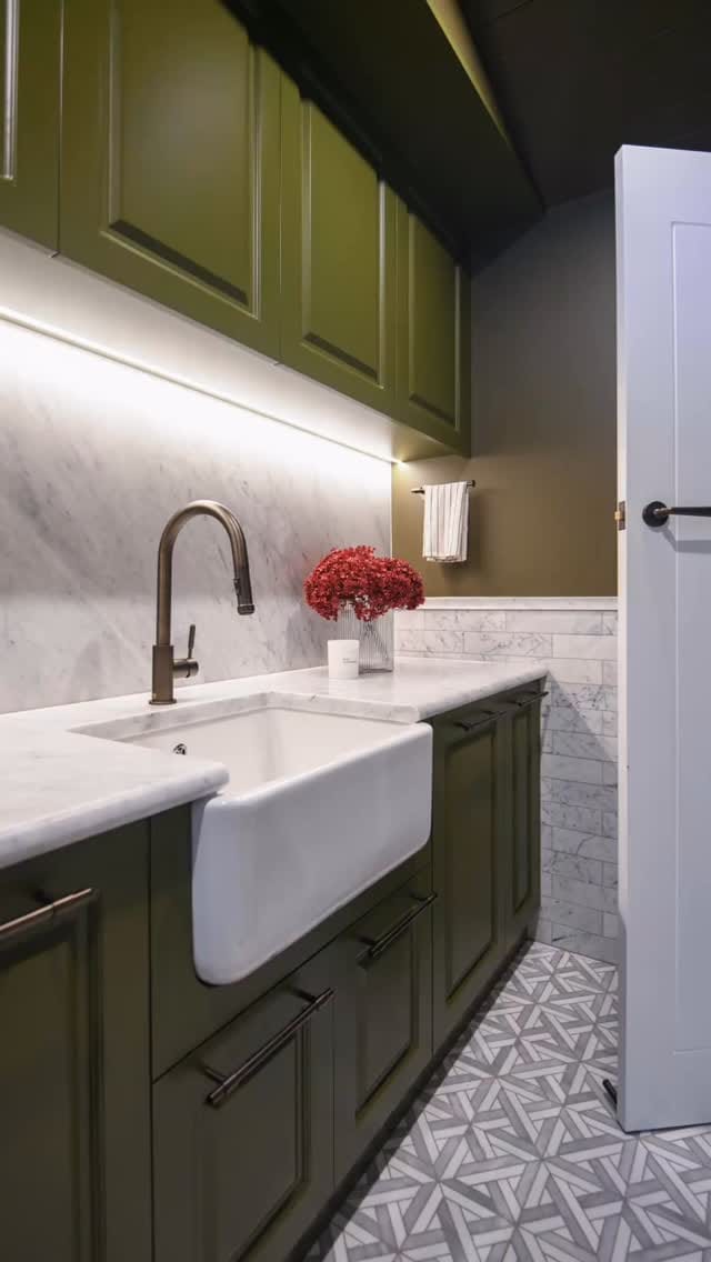 Post 4 by Kate Vale - Interior Designer. on Instagram (video)