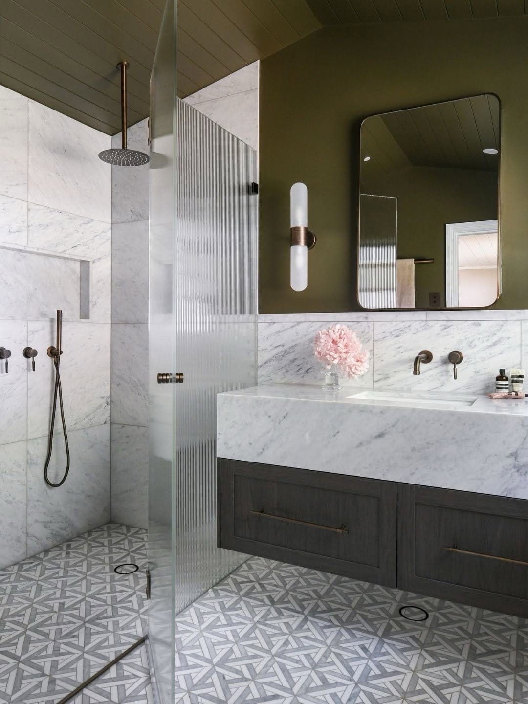 Post 3 by Kate Vale - Interior Designer. on Instagram (carousel)