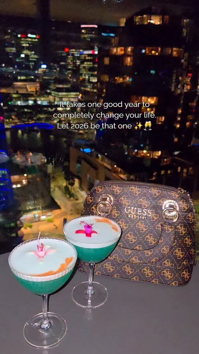 Post 1 by The Mango Twins on Instagram (video)