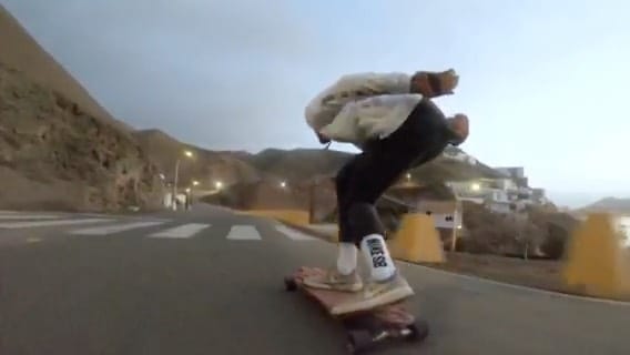 Post 10 by 🔴 Your longboard posts !! 🔴 on Instagram (video)