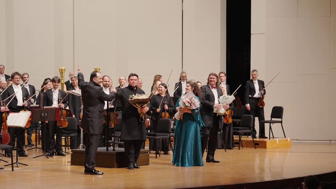 Post 2 by Andris Nelsons on Instagram (video)