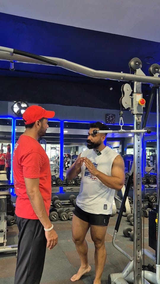 Post 3 by Manpreet Singh on Instagram (video)