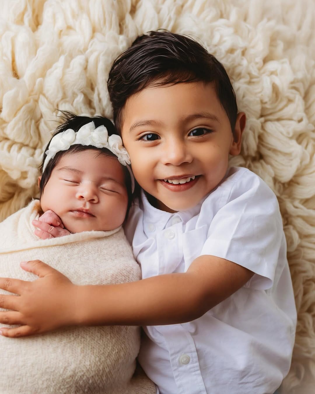 Post 10 by Newborn & Maternity Photographer on Instagram (carousel)
