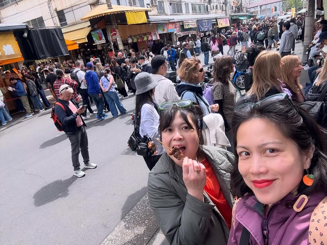 Post 6 by Drs Emily & Amy Chung on Instagram (image)