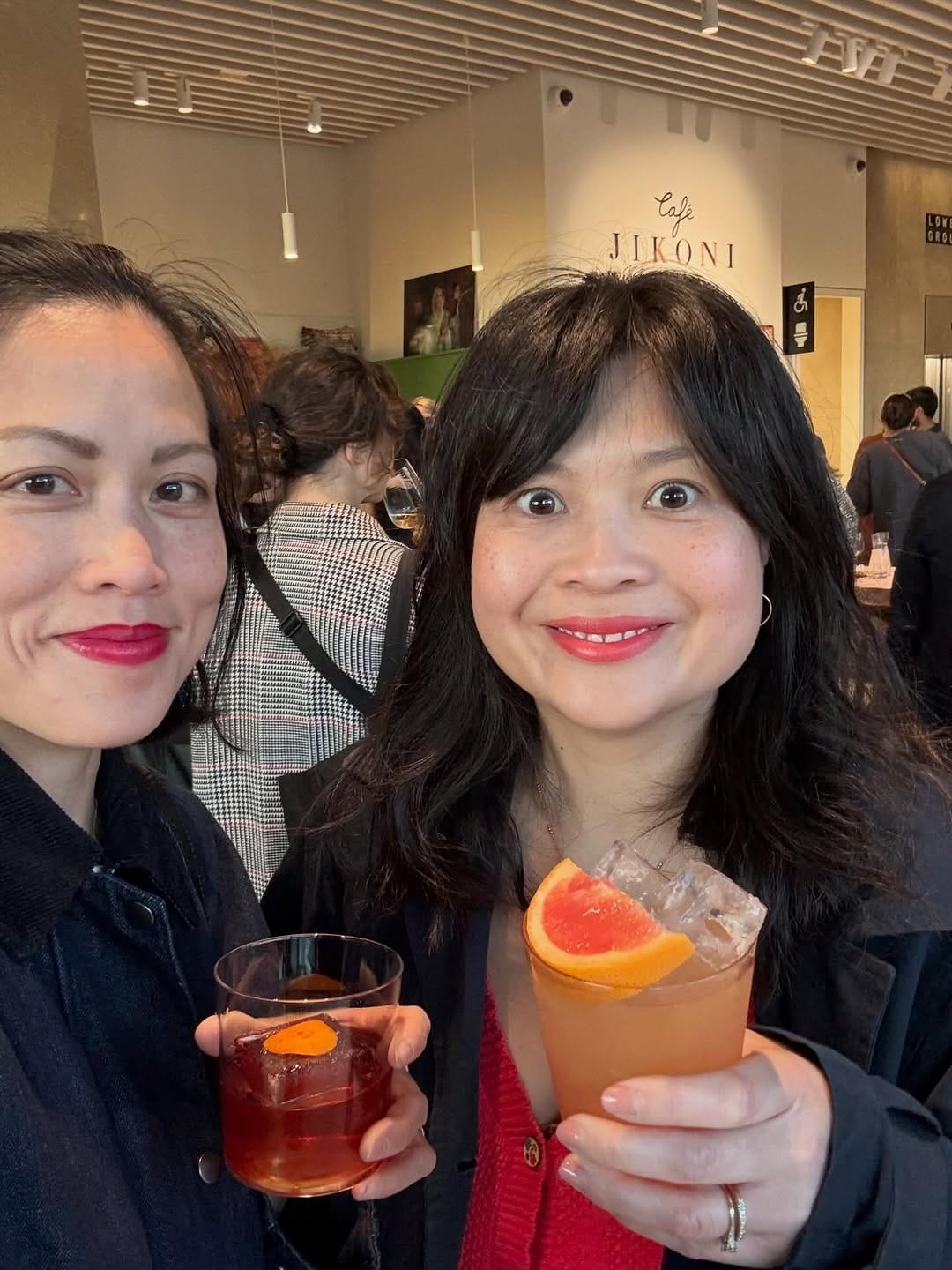 Post 4 by Drs Emily & Amy Chung on Instagram (carousel)