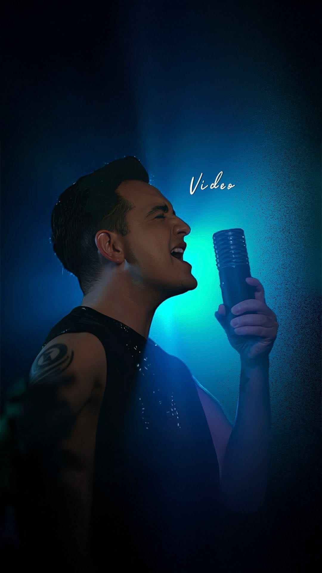 Post 9 by Vincent Mejias • Cantante on Instagram (video)