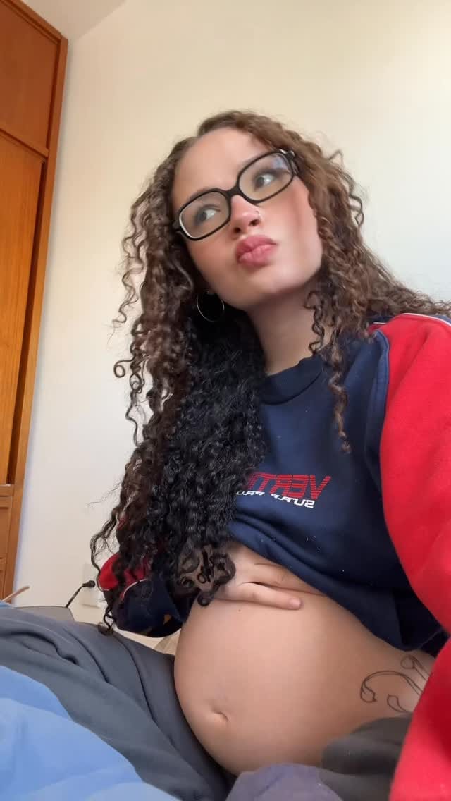 Post 1 by Victória Rocha on Instagram (video)