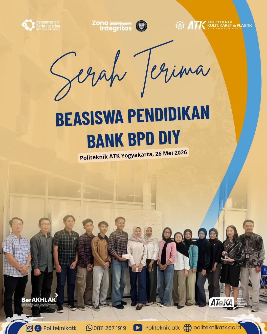 Post 1 by Politeknik ATK Yogyakarta on Instagram (carousel)