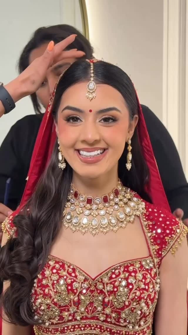 Post 6 by LONDON🇬🇧MAKEUP ARTIST 💋 on Instagram (video)