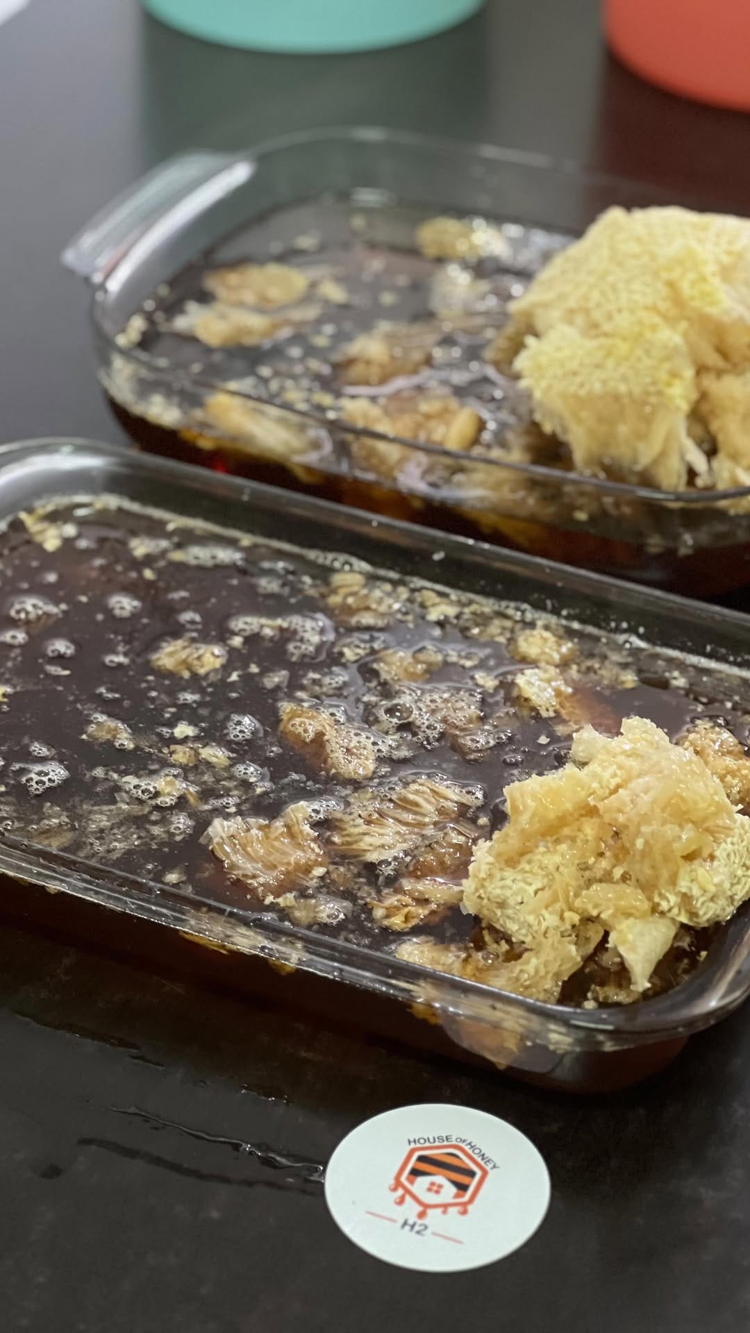 Post 8 by Madu Sarang & Madu Hutan Asli on Instagram (video)