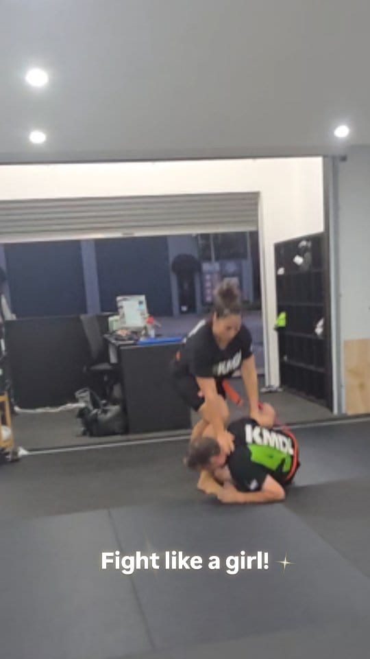 Post 8 by Krav Maga Defence Institute on Instagram (video)