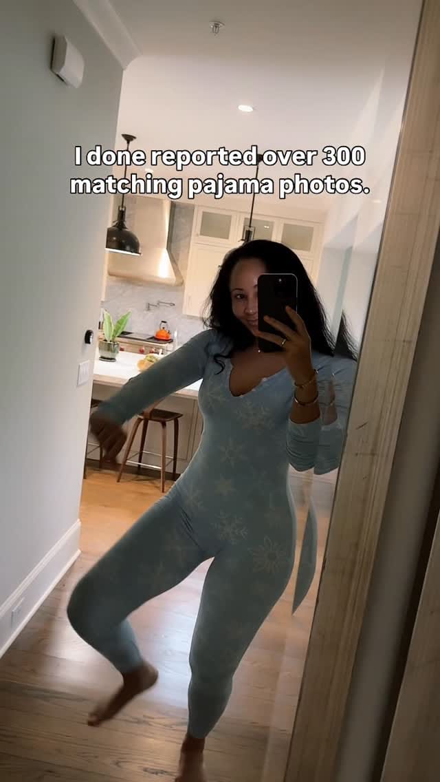 Post 6 by Roxi Perkins on Instagram (video)