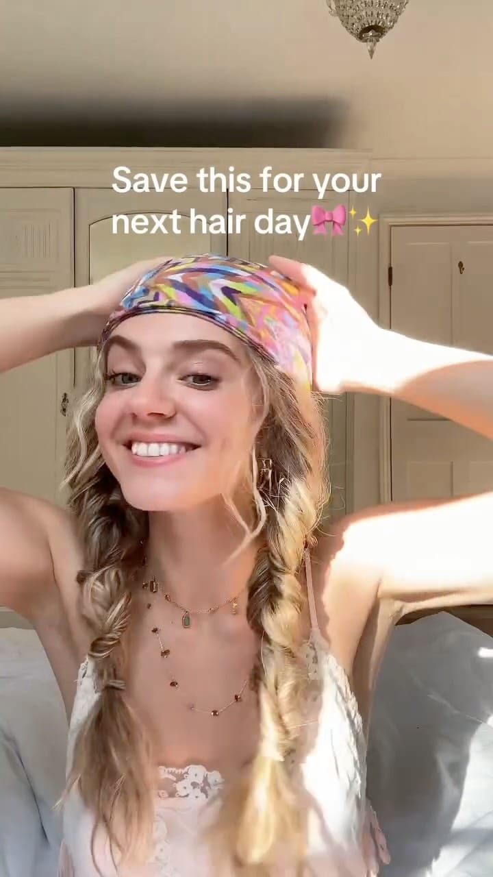 Post 3 by @elizabethbrownn__ on Instagram (video)