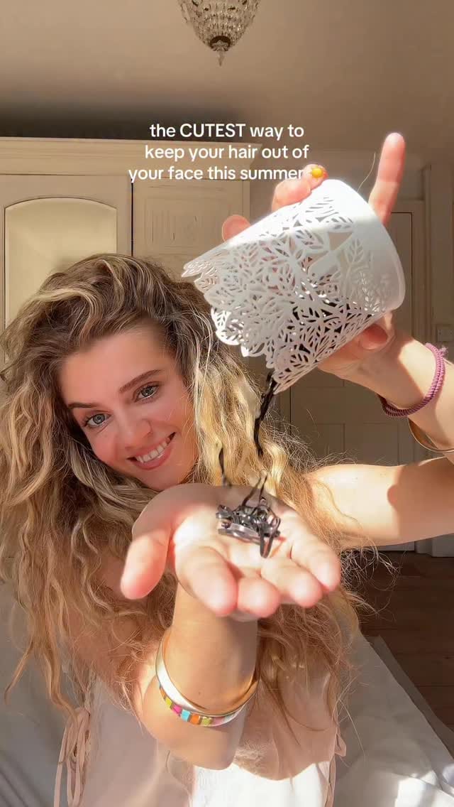 Post 2 by @elizabethbrownn__ on Instagram (video)