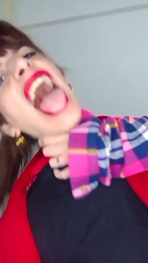 Post 10 by Sofia Dieguez on Instagram (video)