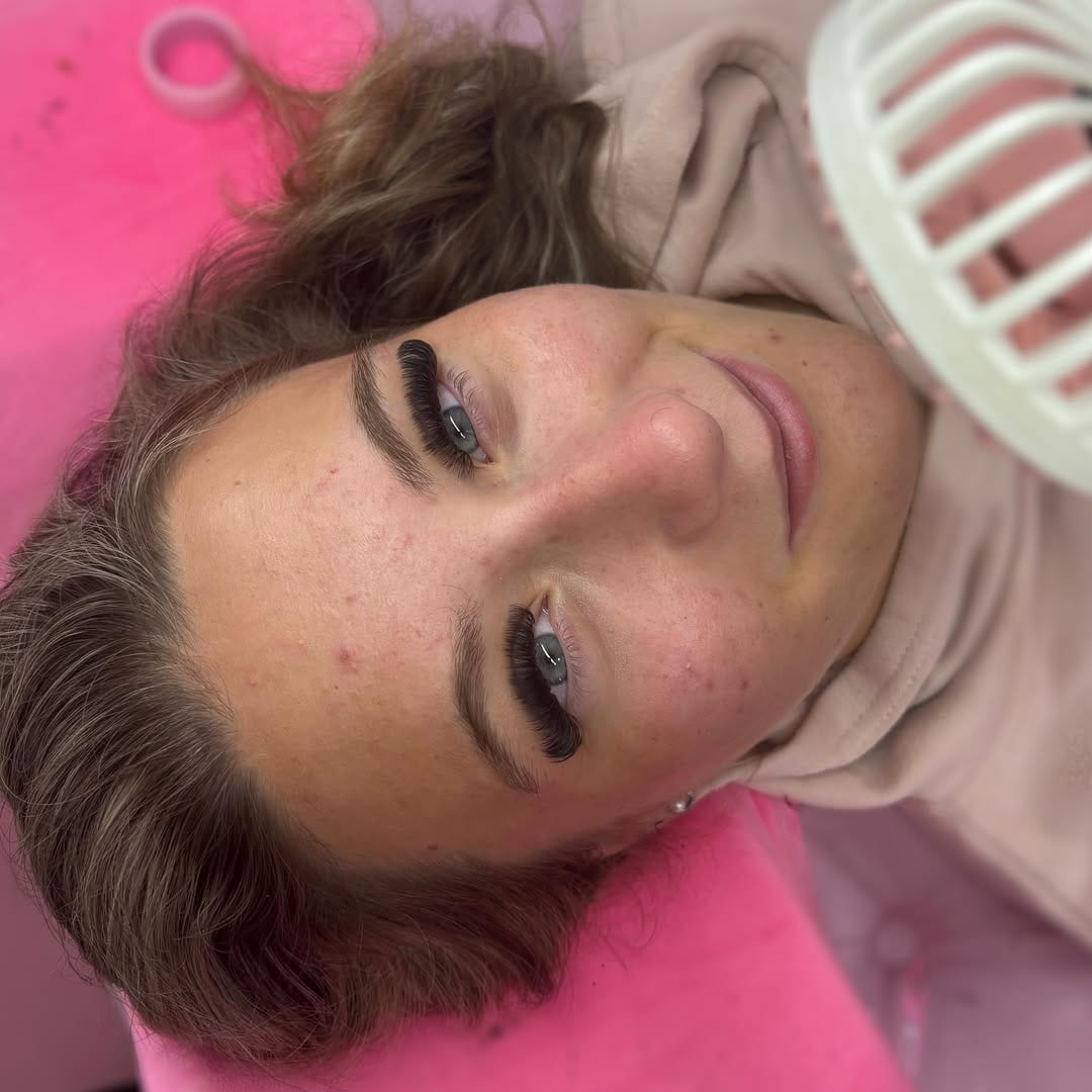 Post 2 by 👼🏽ANGEL HAIR & BEAUTY👼🏽 on Instagram (image)