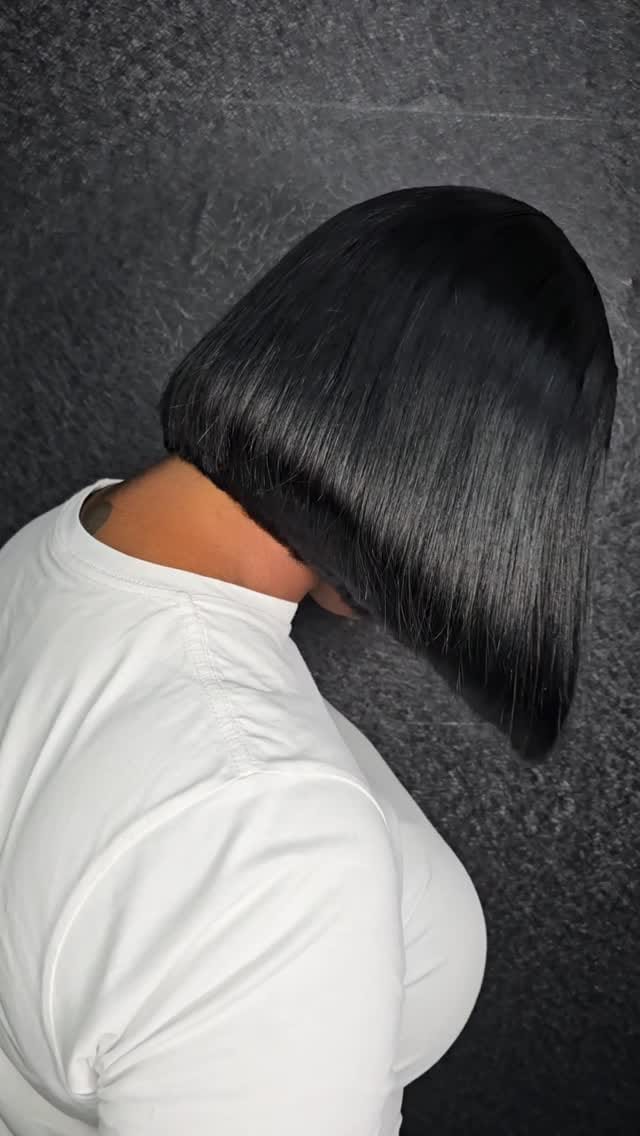 Post 3 by LUXURY HAIR / BUNDLE @FABHAIR_OFFICIAL • CHRISTIANA on Instagram (video)