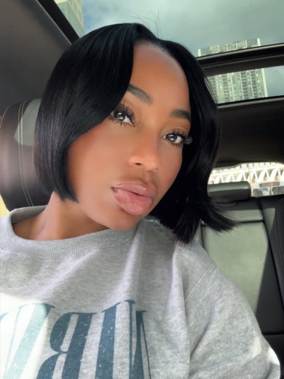 Post 8 by Awhite Hair💇🏽 on Instagram (image)
