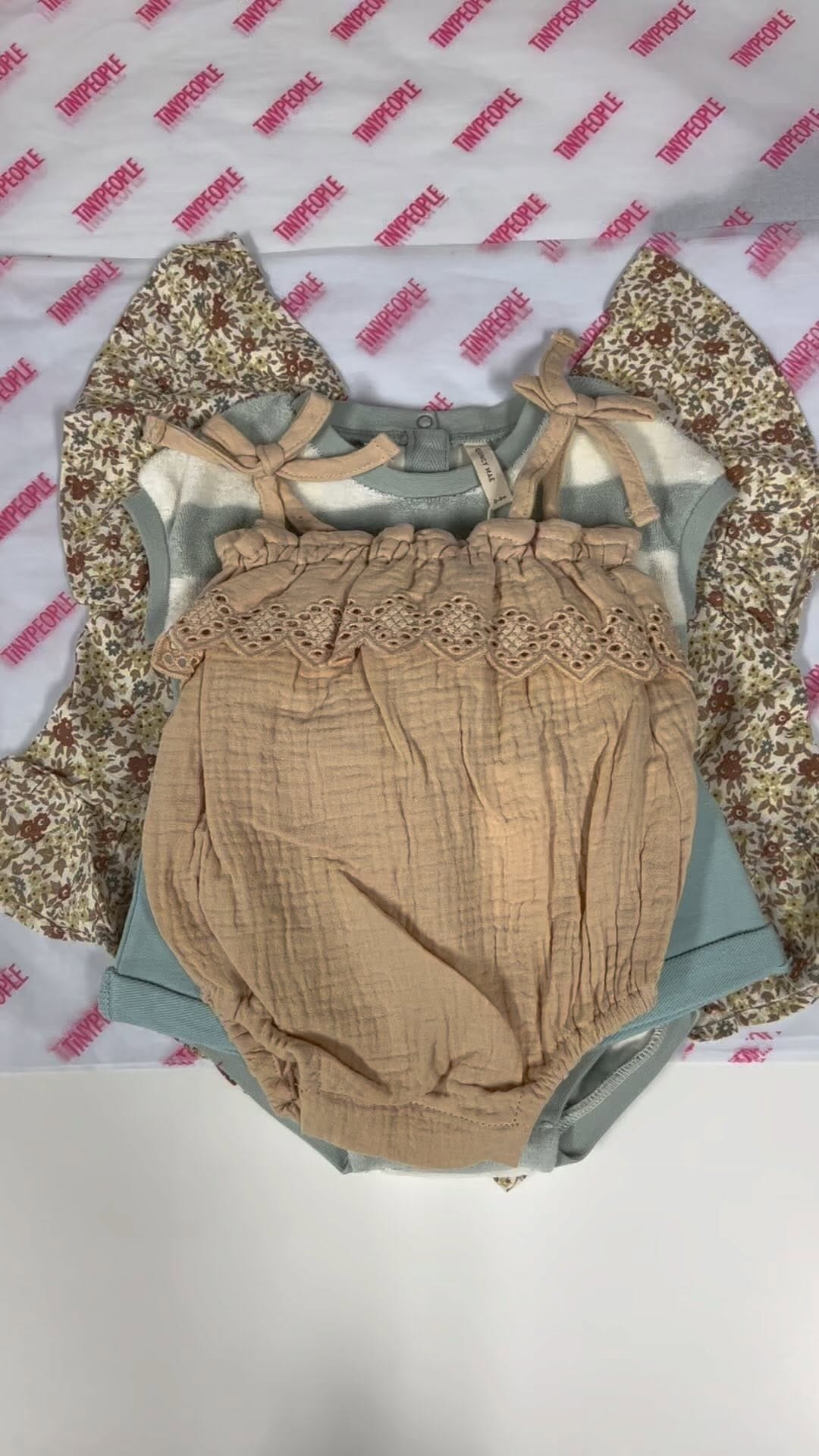 Post 7 by TiNY PEOPLE | Baby & kids shop on Instagram (video)