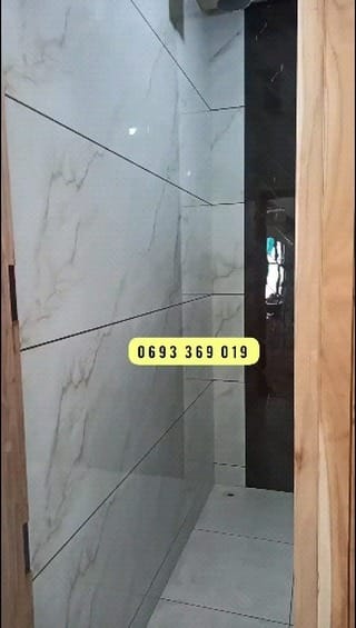 Post 9 by AYOUB TILES POINT🇹🇿🔨 on Instagram (video)