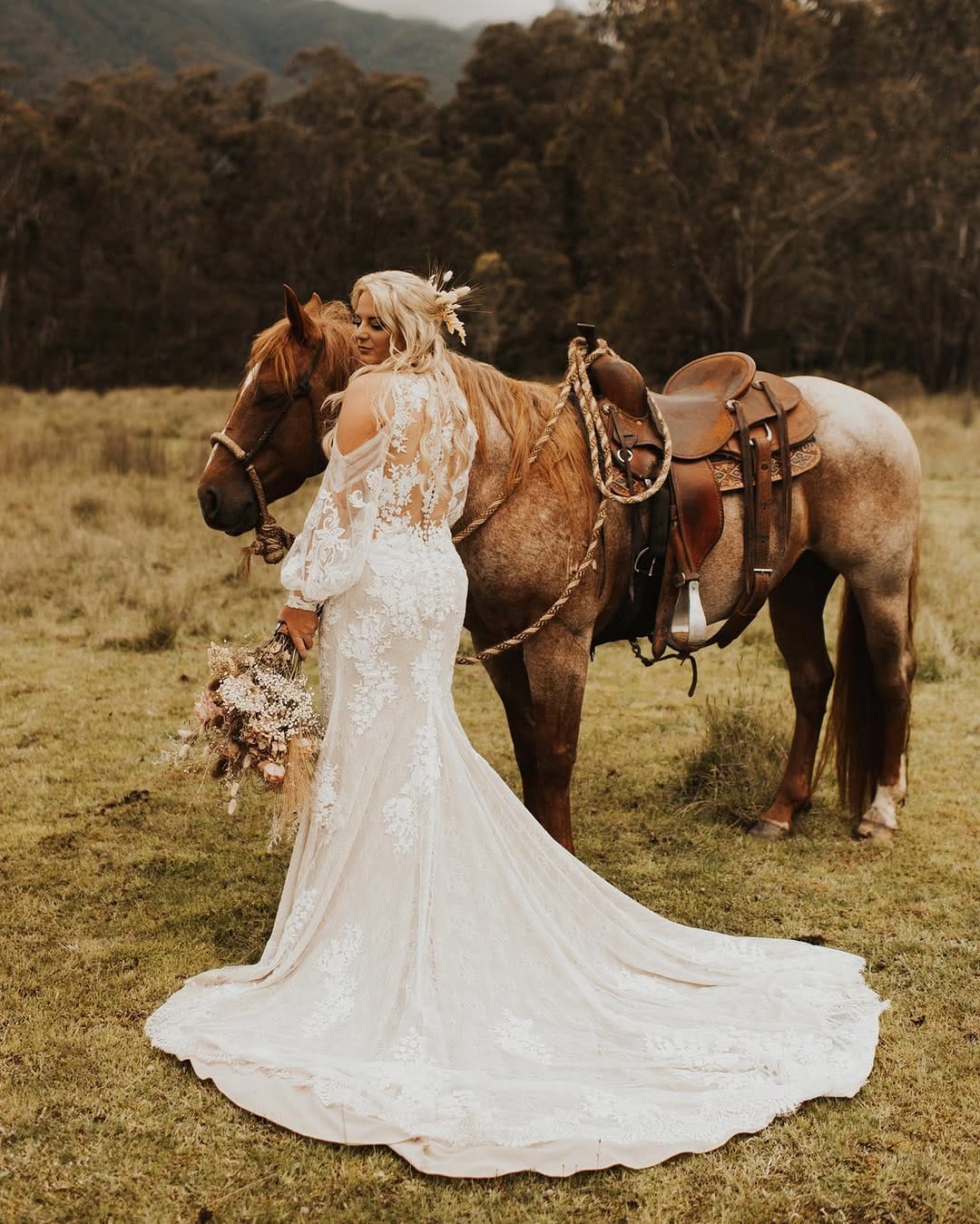 Post 9 by PHOTOGRAPHER on Instagram (carousel)