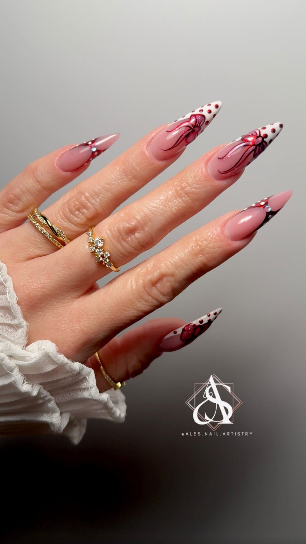 Post 3 by Ales Nail Artistry on Instagram (video)
