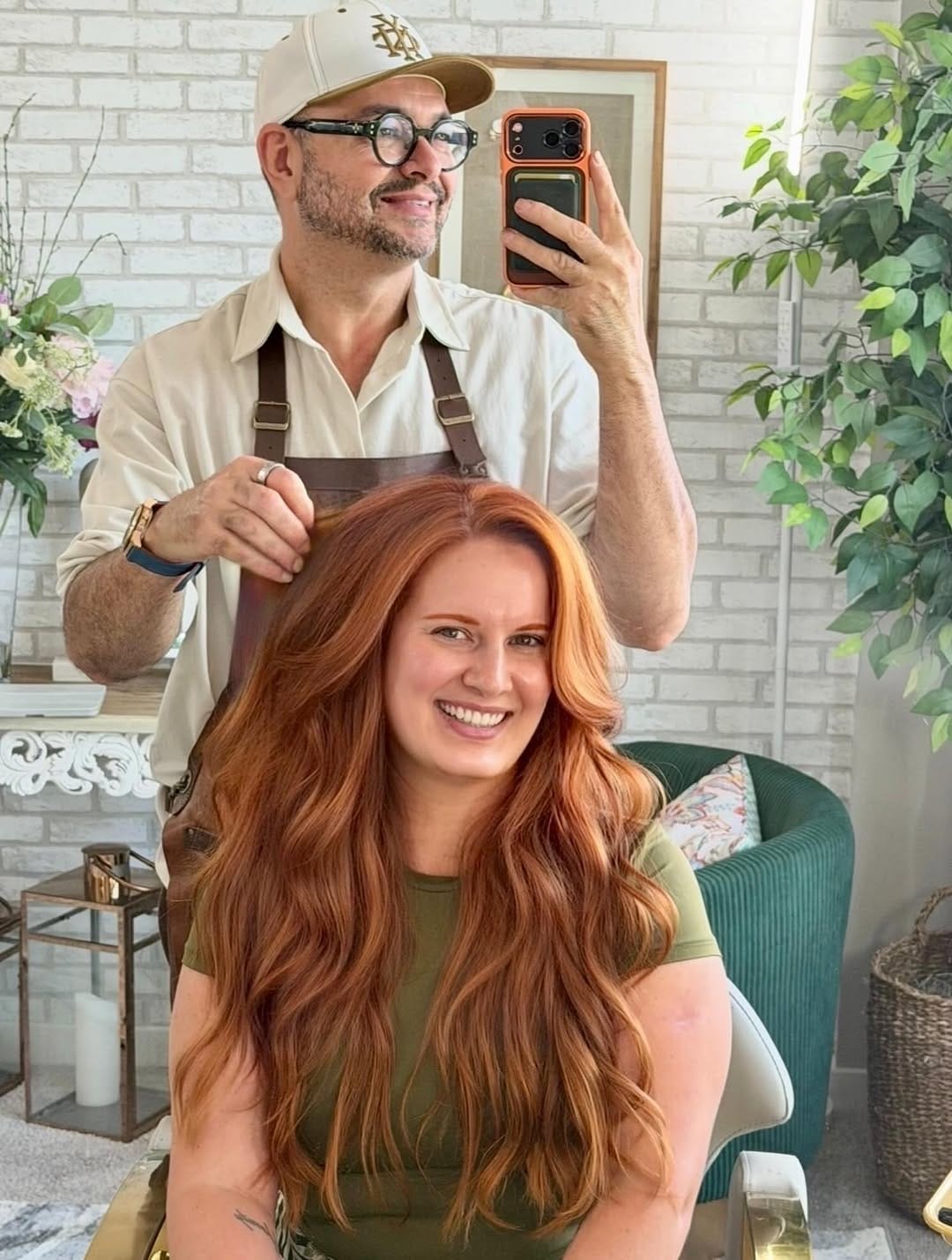 Post 6 by Cezar Hairdresser|Brazilian Hairstylist on Instagram (image)