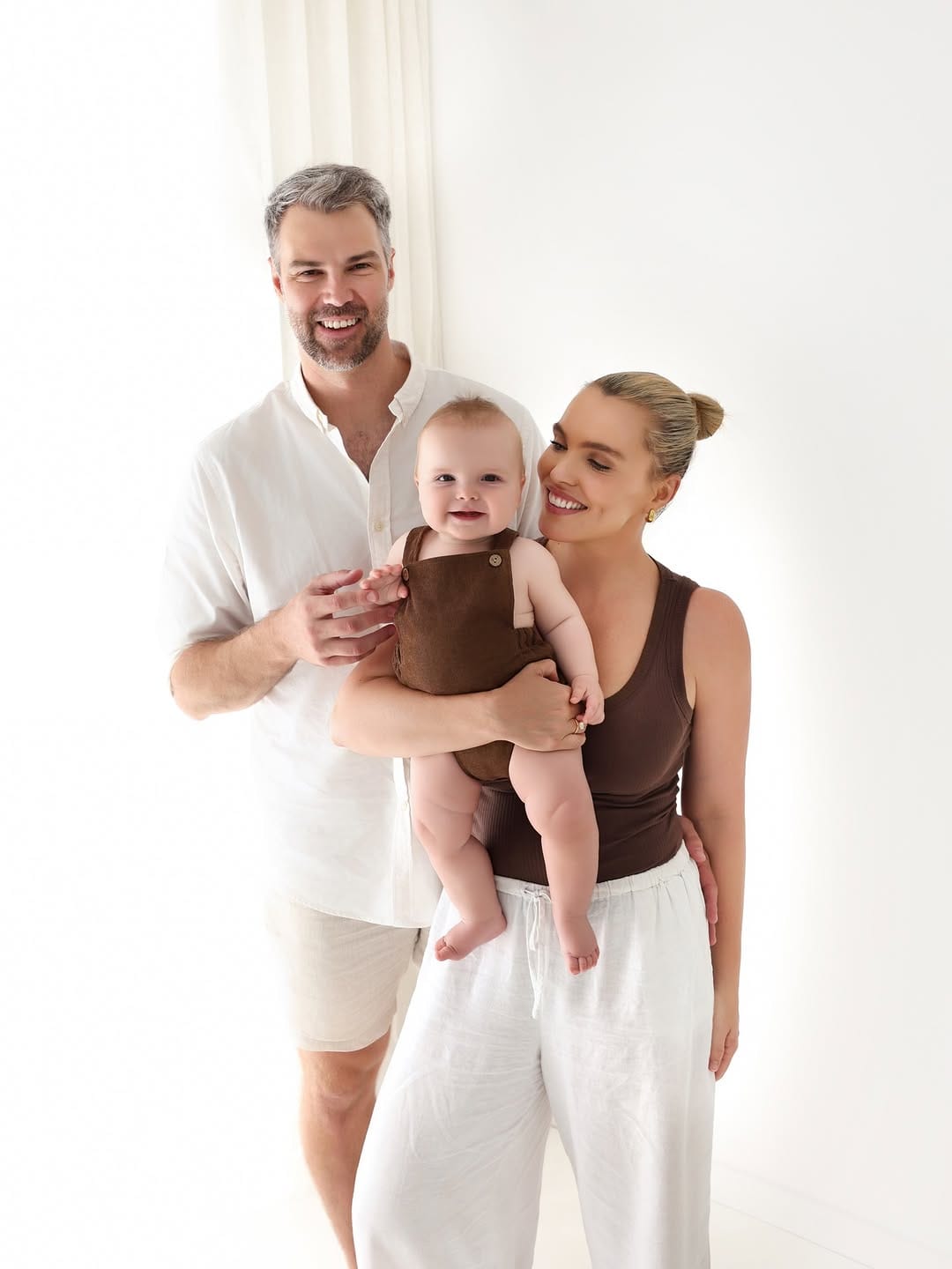 Post 5 by Niki Sprekos | Melbourne Newborn Maternity Baby Photographer on Instagram (carousel)