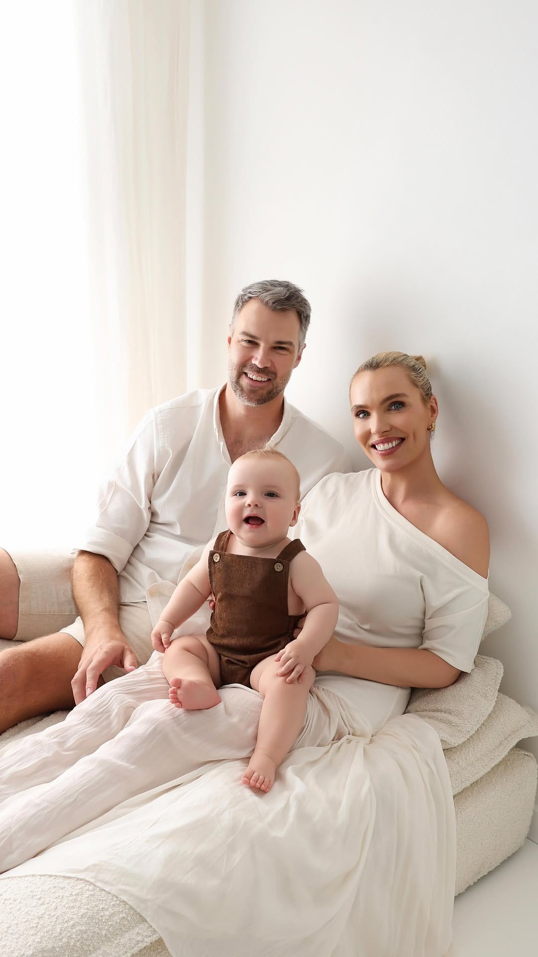 Post 7 by Niki Sprekos | Melbourne Newborn Maternity Baby Photographer on Instagram (video)