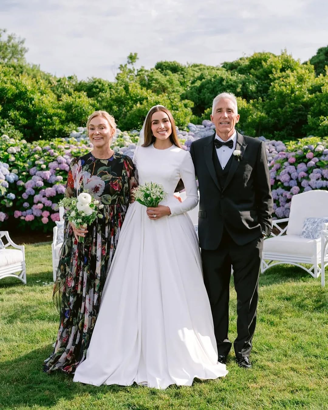 Post 10 by BOSTON MAKEUP ARTIST | GARINEH ASHJIAN on Instagram (carousel)