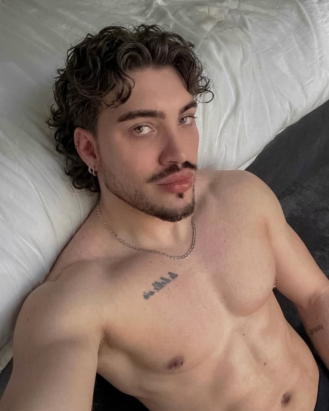 Post 5 by Luke Baptiste Lukowski on Instagram (image)