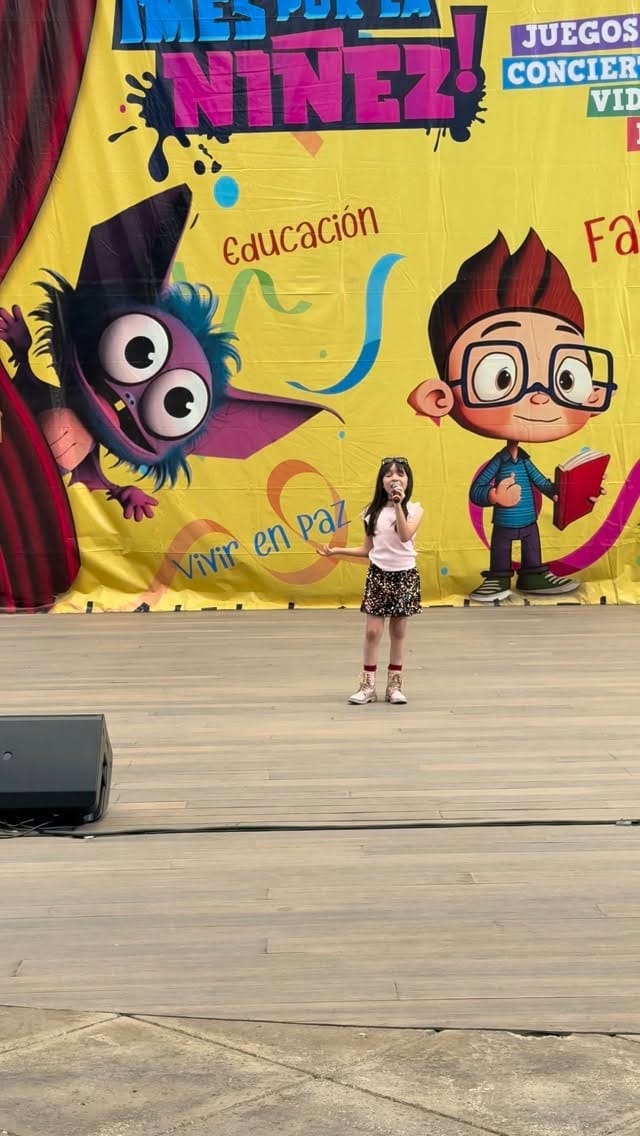Post 6 by Regina Vazquez 🌸 on Instagram (video)