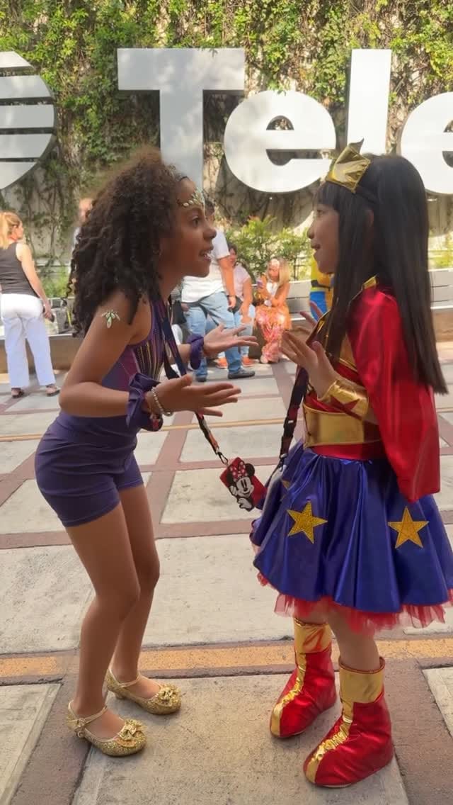 Post 5 by Regina Vazquez 🌸 on Instagram (video)