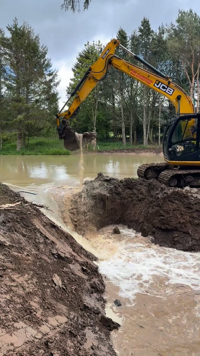 Post 1 by Wainstones Pool ⛰🎣 on Instagram (video)